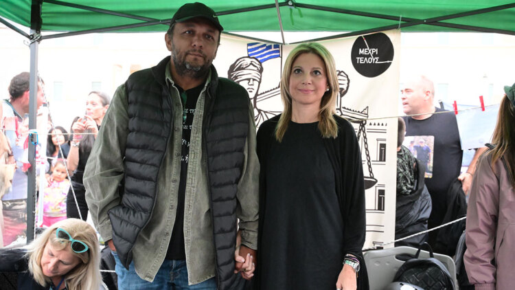 Πάνος Ρούτσι: Έδωσα αγώνα για το παιδί μου όχι για να μπω σε κόμμα, η Καρυστιανού να παραιτηθεί από πρόεδρος του συλλόγου για τα Τέμπη