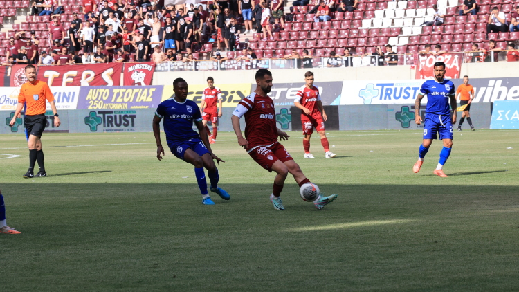 Κηφισιά - ΑΕΛ: Live ο αγώνας της Super League 