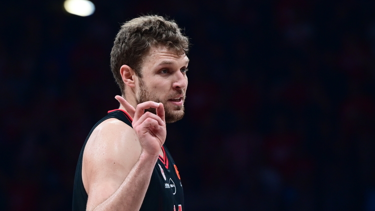 Ολυμπιακός: MVP της 21ης αγωνιστικής της Euroleague ο Βεζένκοφ, βίντεο 