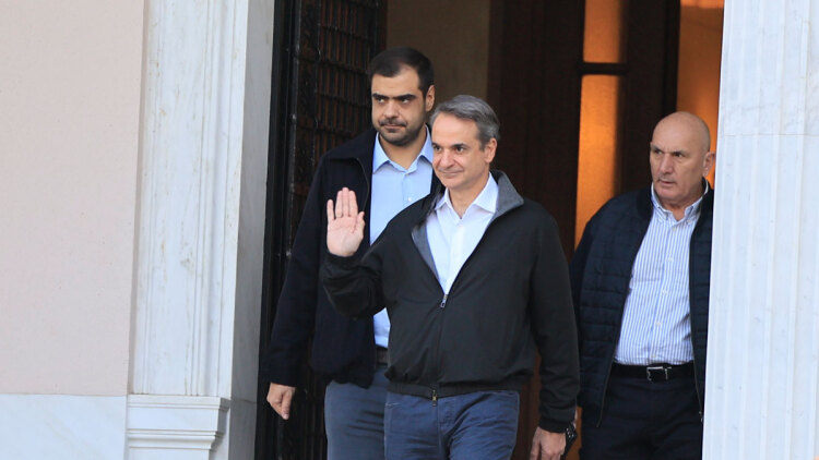 Την παράταση της θητείας των Αρχηγών των Γενικών Επιτελείων Στρατού, Ναυτικού και Αεροπορίας αποφάσισε το ΚΥΣΕΑ