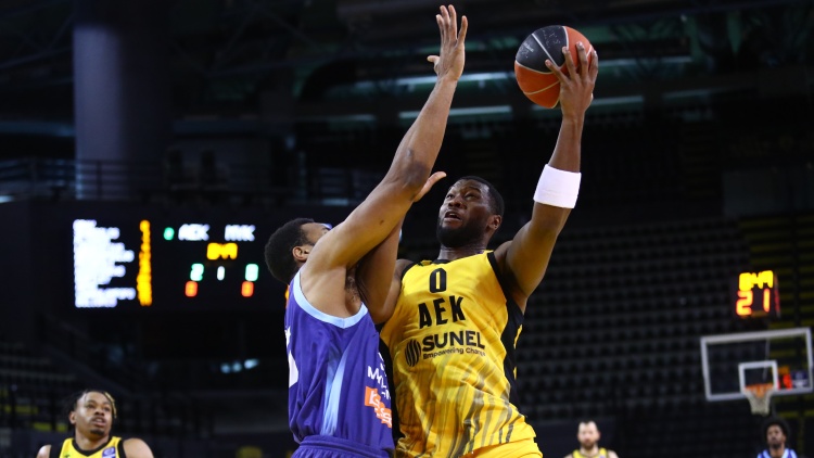 Απολαυστική ΑΕΚ, 90-65 την Μύκονο με ηγέτες Γκρέι και Μπάρτλεϊ, δείτε βίντεο
