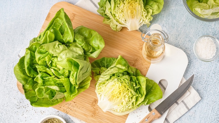 Μήπως αποθηκεύουμε λάθος το μαρούλι στο ψυγείο; - Έτσι θα παραμείνει φρέσκο για μέρες