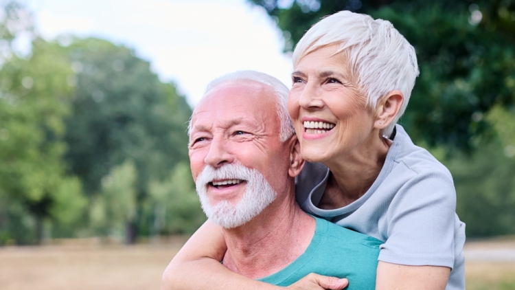 Υγιή αγγεία, δυνατό μυαλό: Επιστήμονας δίνει 5 top tips που μειώνουν τον κίνδυνο άνοιας