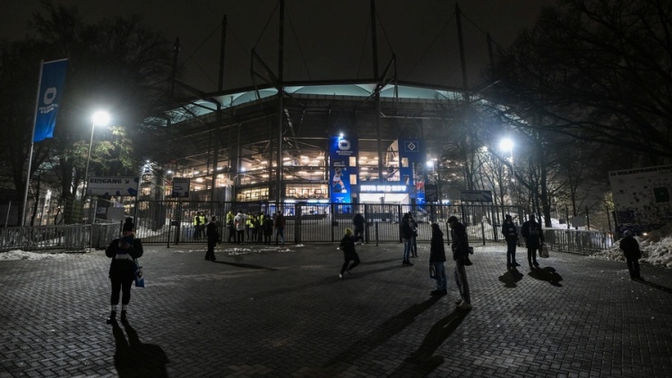 Αναβλήθηκε ο αγώνας Αμβούργο-Λεβερκούζεν για την Bundesliga
