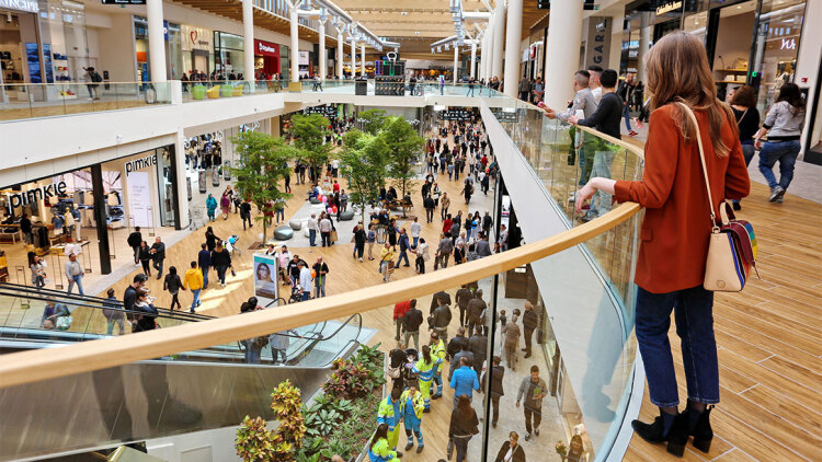 Ρεκόρ 2,9 δισ. για τα μεγάλα deals στα εμπορικά ακίνητα το 2025 – Κυρίαρχα στα 2 δισ. τα εγχώρια κεφάλαια