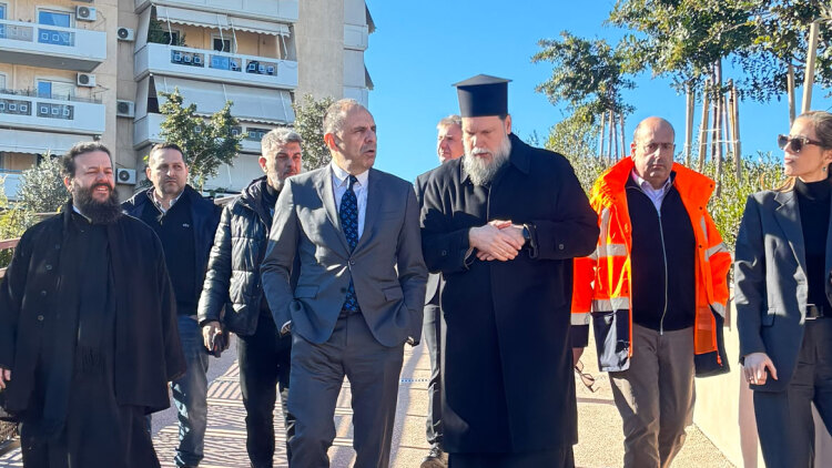 Επίσκεψη Γεραπετρίτη στο «Ιωνικό Κέντρο» της Ι.Μ. Νέας Ιωνίας