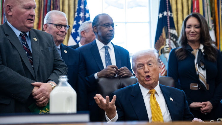  Ο Τραμπ επικοινώνησε με την Ντέλσι Ροδρίγκες: Είναι υπέροχος άνθρωπος, είπε για την πρόεδρο της Βενεζουέλας