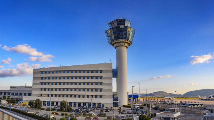 Με συστήματα περασμένων δεκαετιών η εναέρια κυκλοφορία στην Ελλάδα: Καταπέλτης το πόρισμα για το μπλακ άουτ στο FIR