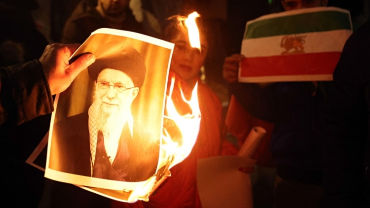 Σοκάρει ο αριθμός των νεκρών στο Ιράν: 2.571 τα θύματα, αγωνία για τον 26χρονο που σχεδιάζουν να εκτελέσουν σήμερα