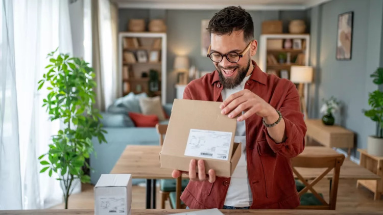 Νόσος Αλτσχάιμερ: Έρχεται self test με μια σταγόνα αίμα από το δάκτυλο
