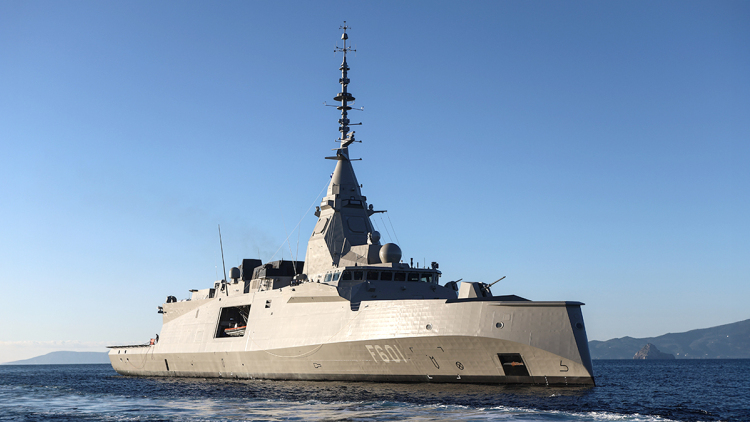 Η φρεγάτα Κίμων πλέει σε ελληνικά ύδατα: Στον Σαρωνικό η τελετή υποδοχής από το Πολεμικό Ναυτικό
