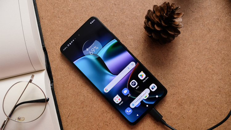 Hello Moto! – Η άνοδος, η πτώση και η αναγέννηση της Motorola