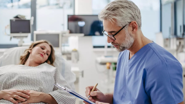 Έρχεται μεγάλη κορύφωση της γρίπης – 100 ασθενείς σε μία μόνο μέρα στον Ευαγγελισμό
