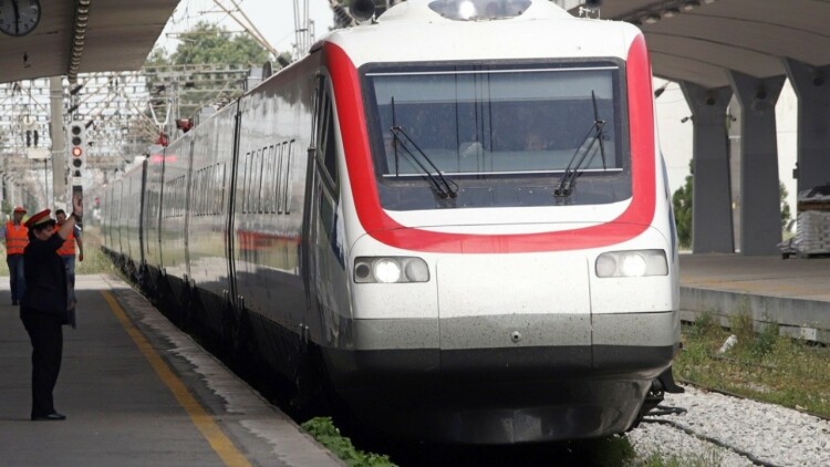 Αθήνα – Θεσσαλονίκη: Γερμανικό ενδιαφέρον για τον σιδηρόδρομο, νέα τρένα και πιο γρήγορα δρομολόγια