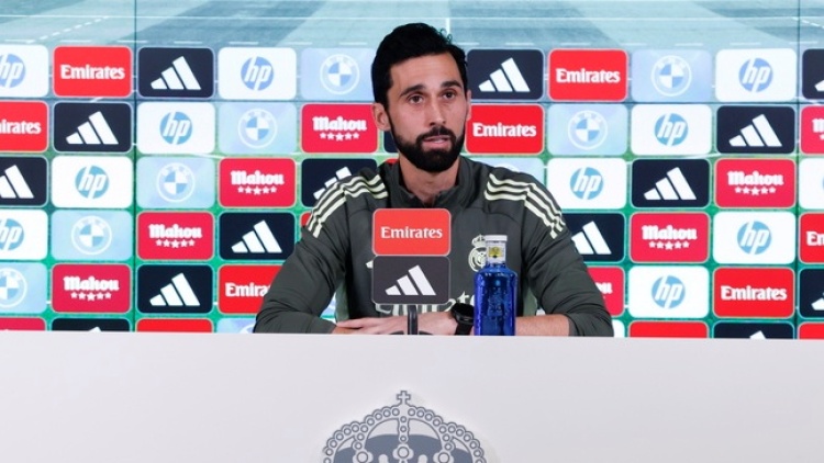 Αρμπελόα: «Καταλαβαίνω την απογοήτευση, αλλά ζητώ απ’ τον κόσμο να σταθεί δίπλα μας»
