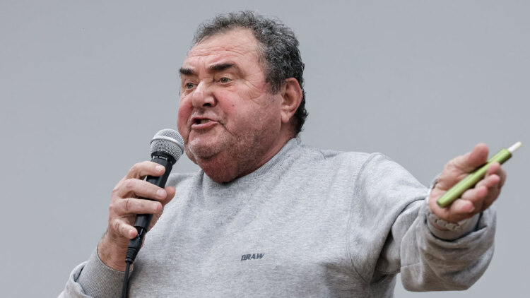 Συνεχίζει την «παπάτζα» ο Ανεστίδης στα καναλια: Απειλεί με μηνύσεις και παραδέχεται ότι έχει πει «πολύ χειρότερα»