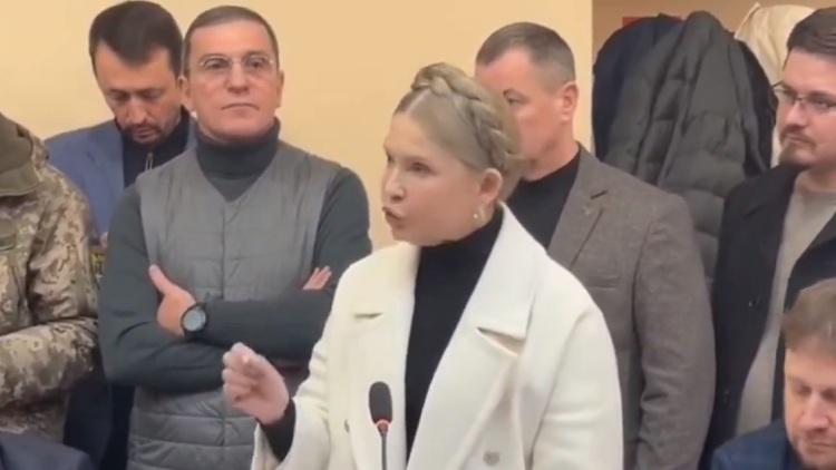 Ουκρανία: Εγγύηση 660.000 ευρώ και σειρά περιοριστικών μέτρων αποφάσισαν οι δικαστικές Αρχές για την Τιμοσένκο