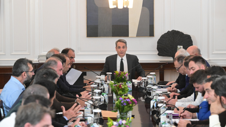 Ολοκληρώθηκε η συνάντηση Μητσοτάκη με τους εκπροσώπους των αγροτών