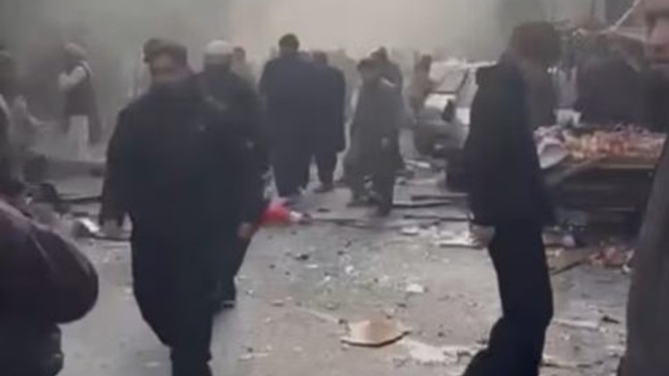 Επτά νεκροί και 20 τραυματίες από την έκρηξη σε ξενοδοχείο στην Καμπούλ, δείτε βίντεο 