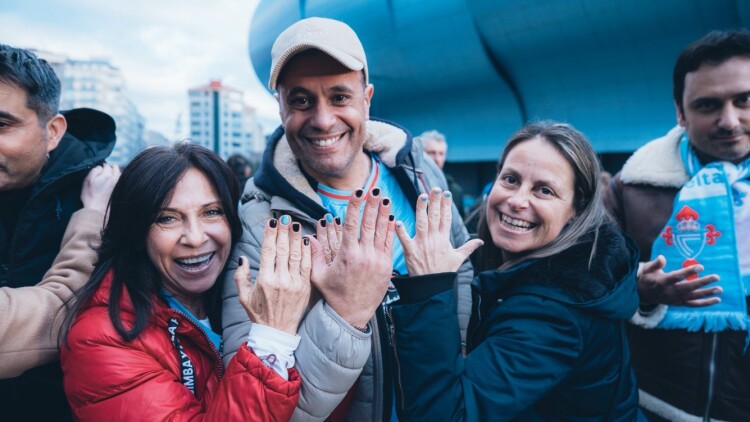 Οι οπαδοί της Θέλτα έβαψαν τα νύχια τους για χάρη του Μπόρχα Ιγκλέσιας