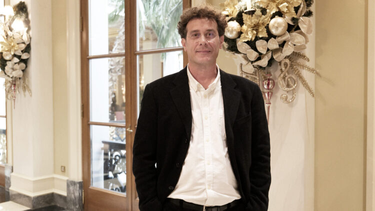 Σωτήρης Γκίνης: Το όραμα για έναν ζωντανό αστικό αμπελώνα στην Αττική