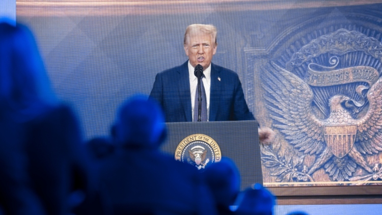 Στη σκιά του Τραμπ το Νταβός: Οι απειλές για τη Γροιλανδία, το Συμβούλιο Ειρήνης και η υπονόμευση του ΟΗΕ      