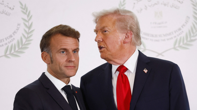 Ο Τραμπ δημοσίευσε ιδιωτικό μήνυμα του Μακρόν που του έγραφε: «Δεν καταλαβαίνω τι κάνεις με τη Γροιλανδία»
