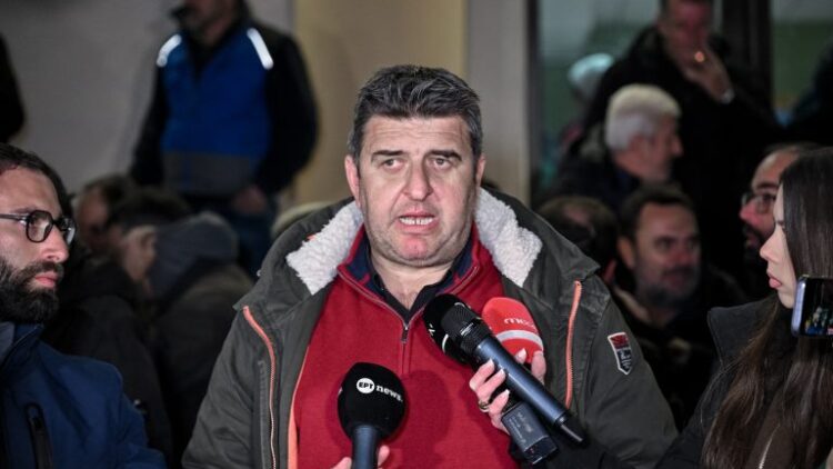 Αλειφτήρας: Απομακρύνουμε τα τρακτέρ, αλλά εξετάζουμε συλλαλητήριο στην Αθήνα
