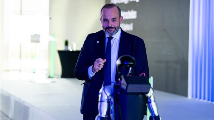 Η KIEFER στο Davos AI Summit 2026: