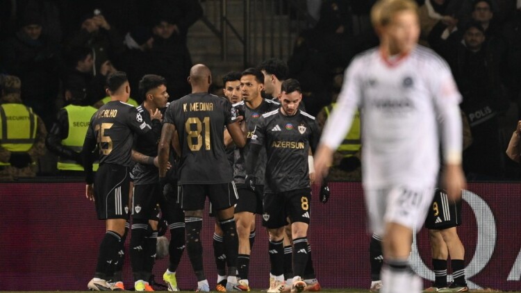 Champions League: «Γκέλαρε» στην Πόλη η Ατλέτικο 1-1 με τη Γαλατά, 3-2 η Καραμπάγκ την Άιντραχτ σε ματς θρίλερ στο Μπακού, δείτε τα γκολ