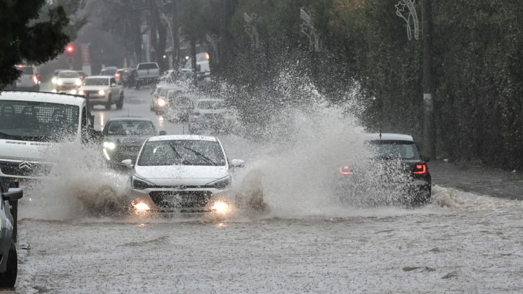 Η Αττική δοκιμάστηκε από τις βροχές: Οι περιοχές που δέχτηκαν τον μεγαλύτερο όγκο νερού την Τετάρτη, δείτε χάρτη