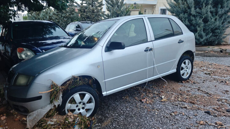 Άνω Γλυφάδα: «Δεν μπορούσε να πιαστεί από πουθενά με τόσες πέτρες», θρήνος για την 56χρονη που παρασύρθηκε από χείμαρρο