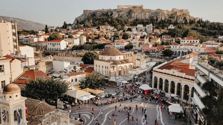 Οι Φινλανδοί ψηφίζουν Ελλάδα για τις διακοπές τους -Πόσα ταξιδιωτικά πακέτα πωλήθηκαν μόνο το 2025