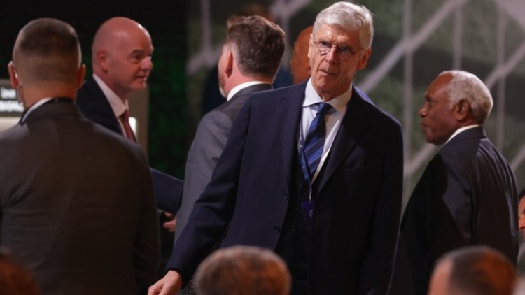 Αρσέν Βενγκέρ από το Νταβός: «Το Μουντιάλ των 48 ομάδων είναι το δικαίωμα στο όνειρο για όλο τον πλανήτη»
