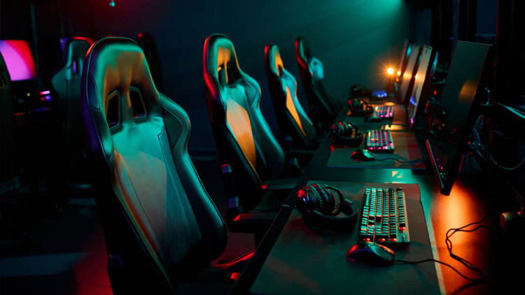 Πόσα λεφτά βγάζει ένας επαγγελματίας gamer των e-sports