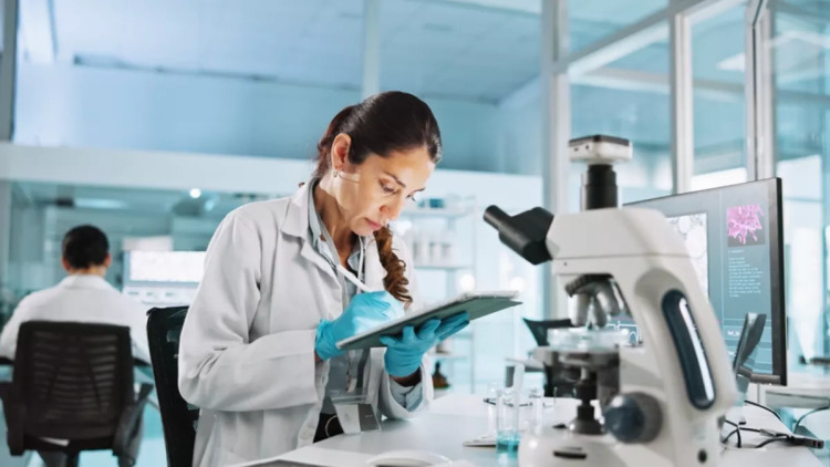 «Πράσινο φως» στην Ευρώπη για 104 νέα φάρμακα το 2025 – Τα 16 για σπάνιες παθήσεις
