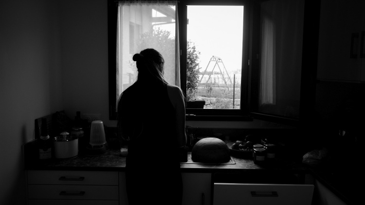 Η ιδιοκατοίκηση συνδέεται με καλύτερες συνθήκες ζωής από την ενοικίαση σπιτιού, επιβεβαιώνει νέα έρευνα
