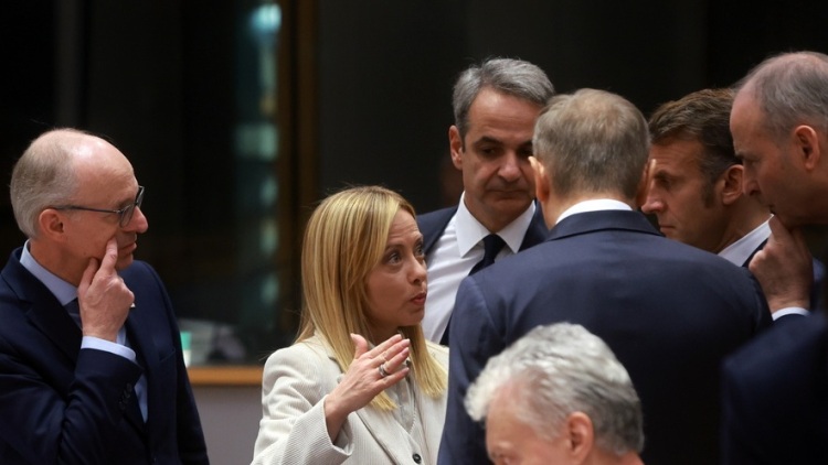 «Κακή ιδέα η σύγκρουση με Τραμπ»: Οι προειδοποιήσεις Μελόνι στους Ευρωπαίους πίσω από κλειστές πόρτες στις Βρυξέλλες