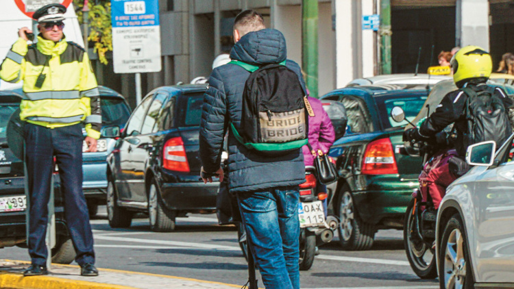 Πατίνια με άδεια κυκλοφορίας και ασφάλιση: Τι ισχύει σε άλλες χώρες της Ευρώπης και τι μελετά η Ελλάδα