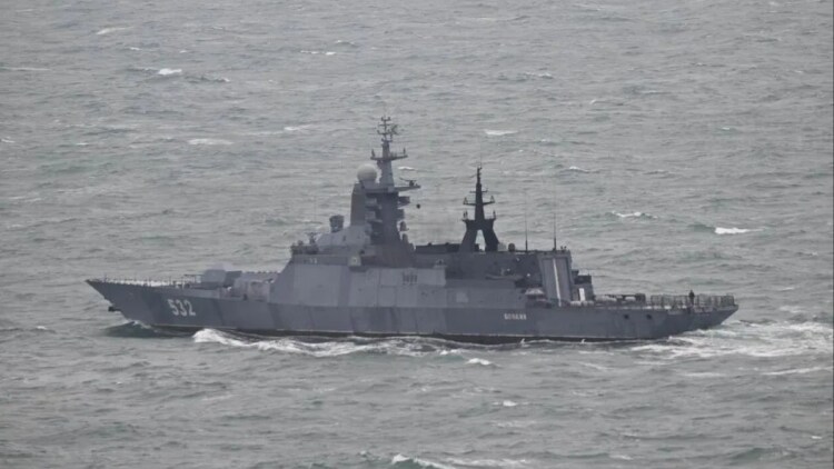 Συναγερμός για ρωσικά σκάφη που εντοπίστηκαν στη Μάγχη: Κινητοποιήθηκαν βρετανικά πλωτά και εναέρια μέσα