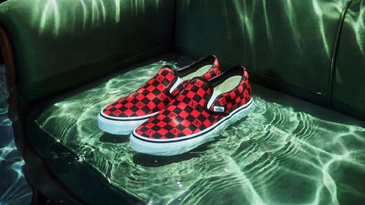 Η Vans και ο Valentino Garavani παρουσιάζουν τη δεύτερη συνεργασία τους με έξι νέα σχέδια σε sneakers
