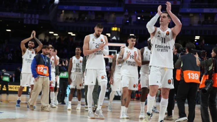 «Η Ρεάλ αποχωρεί από την Euroleague και πάει στο NBA Europe» γράφει η AS
