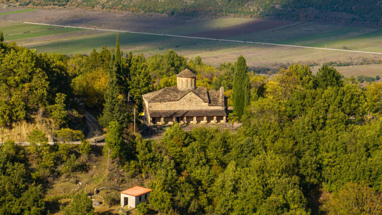 Το video του Travel.gr από την αποστολή του στο Πωγώνι, έναν τόπο ανόθευτης ομορφιάς
