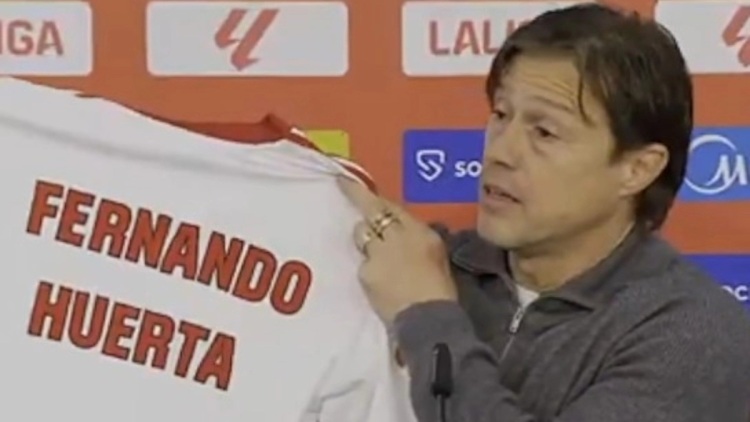 Ο Αλμέιδα αφιέρωσε τη νίκη της Σεβίλλης επί της Αθλέτικ σε θύμα του σιδηροδρομικού δυστυχήματος της Καταλονίας