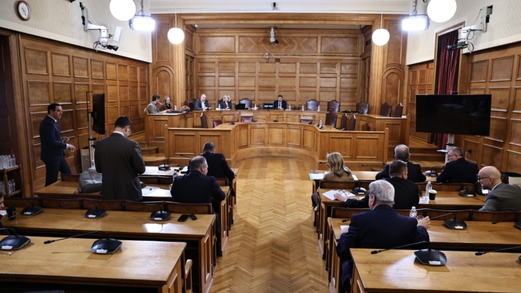 Πρώην αντιπρόεδρος του ΟΠΕΚΕΠΕ κατήγγειλε απευθείας αναθέσεις χωρίς έλεγχο - Ποιους εμπλέκει, η κόντρα με την Αποστολάκη - Δείτε βίντεο