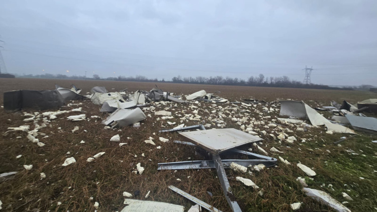 Τραγωδία στα Τρίκαλα: «Το ωστικό κύμα από την έκρηξη στη Βιολάντα ήταν τεράστιο, σώθηκαν όσοι ήταν κοντά στην έξοδο» λέει αντιπεριφερειάρχης στο protothema