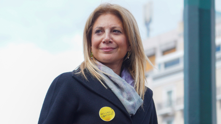 Κόμμα Καρυστιανού: Οι αμβλώσεις, η Κβαντική Ιατρική  και οι «παράξενοι συνεργάτες» της προέδρου Μαρίας