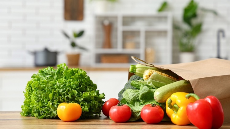 Πού πρέπει να αποθηκεύουμε κάθε φρούτο και λαχανικό;
