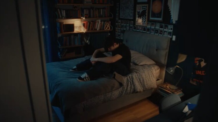 Μαζί για το Παιδί: Νέα ενημερωτική καμπάνια για τη Γραμμή 115 25