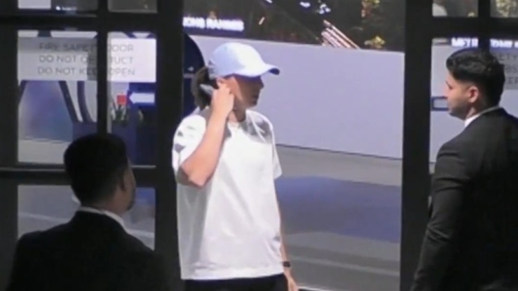 Σβιόντεκ: Η ασφάλεια του Australian Open δεν κάνει διακρίσεις – «Πόρτα» στο Νο. 2 του κόσμου! Δείτε βίντεο
